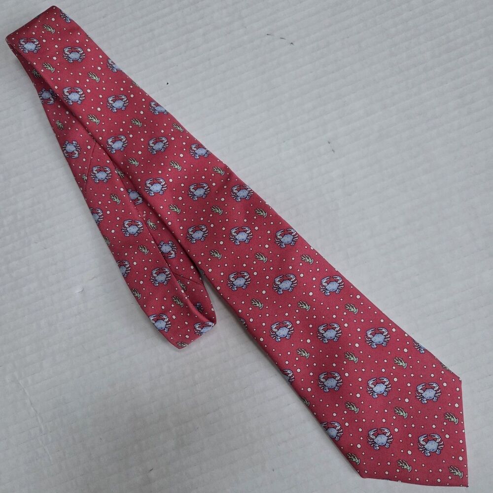 Vineyard Vines Men's Pink Crab & Coral Silk Necktie Tie Made In USA 60"